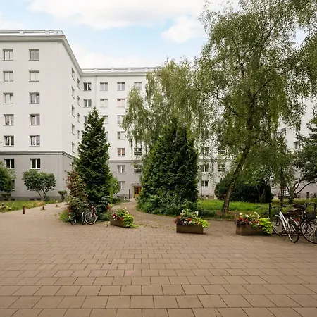 Metro Wierzbno Warm By Bookinghost * Warschau