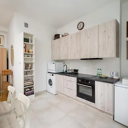 Metro Wierzbno Warm By Bookinghost Apartament *